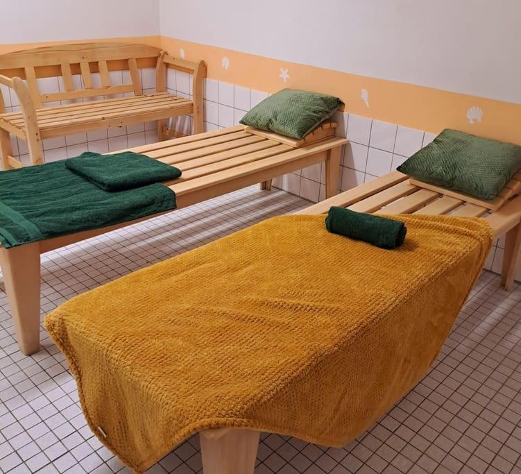 Unterkirnach Schwarzwald-Traum Mit Pool Und Sauna מראה חיצוני תמונה